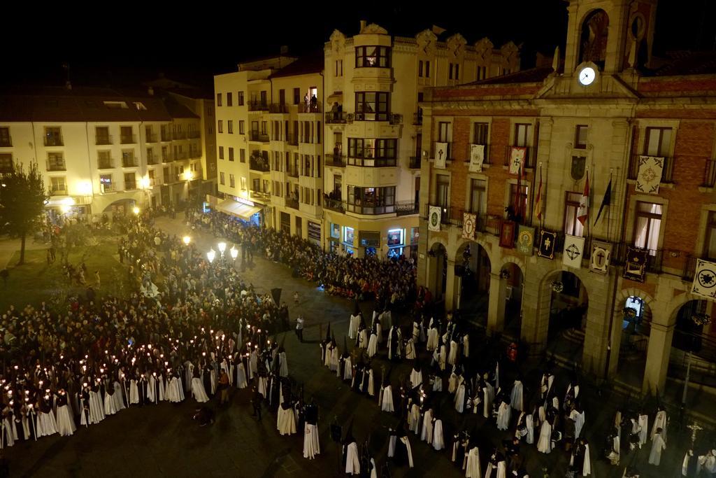 شقة Apartamento Plaza Mayor ثامورا المظهر الخارجي الصورة